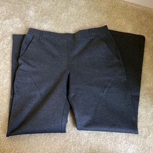 Quince like new grey pants